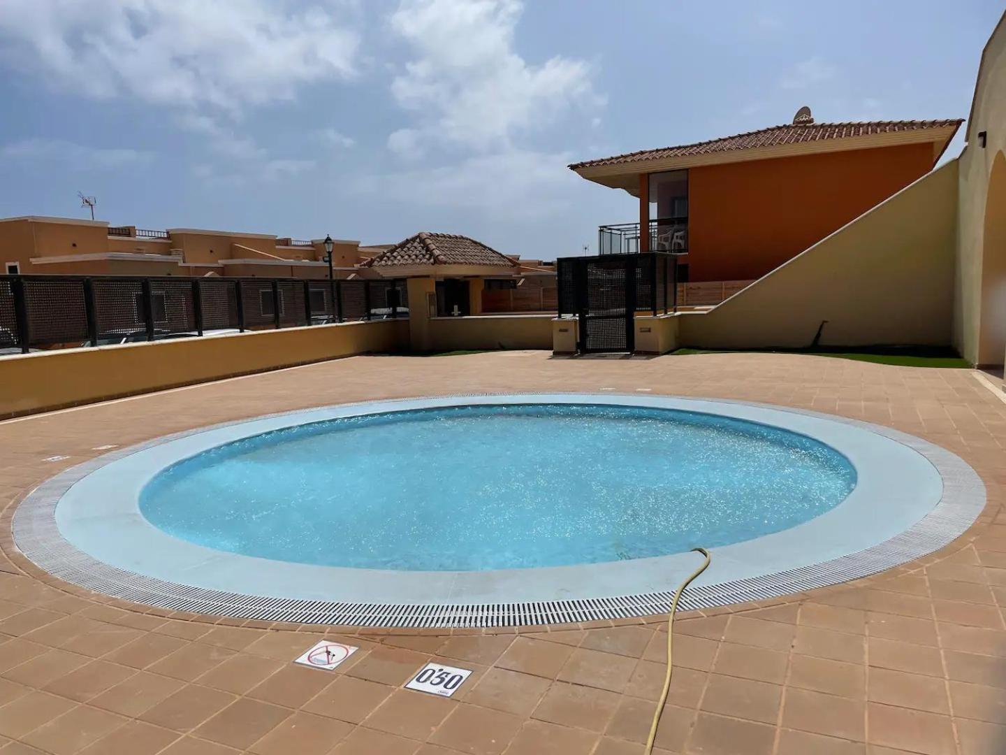 Ferienwohnung PANORAMA BLUE - Caleta Fuste - 10 Personen - Glasfaserinternet - Meerblick Caleta De Fuste Exterior foto